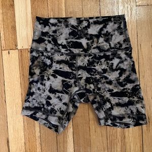Lululemon wunder train high rise short 6”